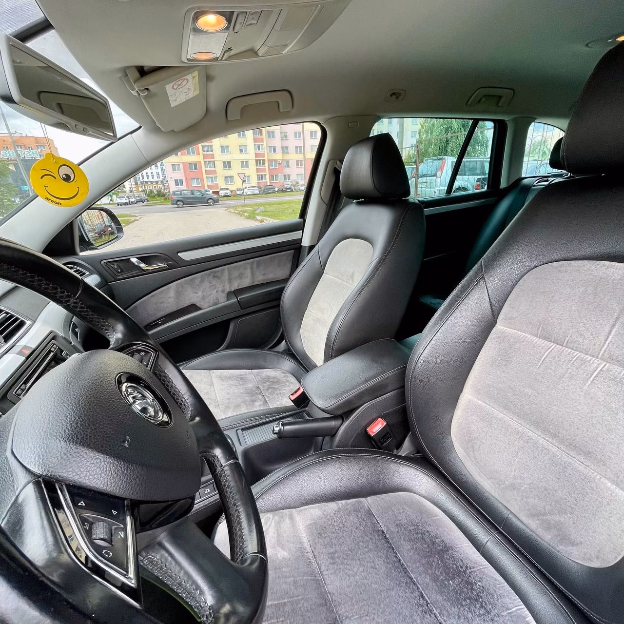 Skoda Superb фото 8