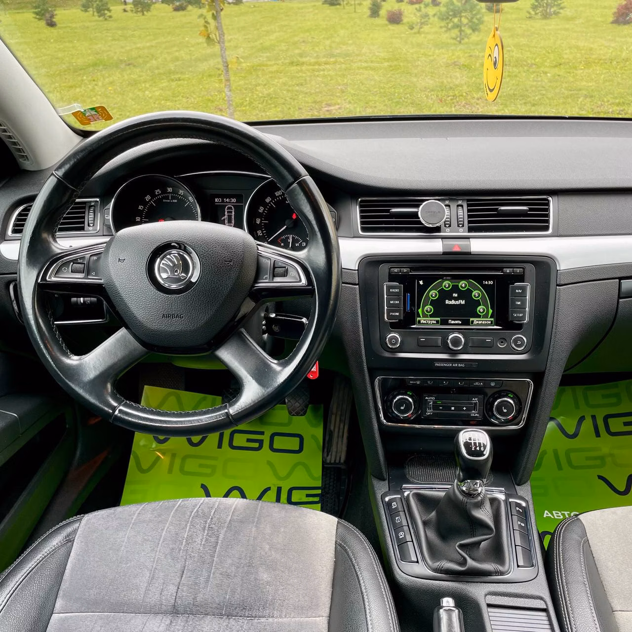 Skoda Superb фото 12