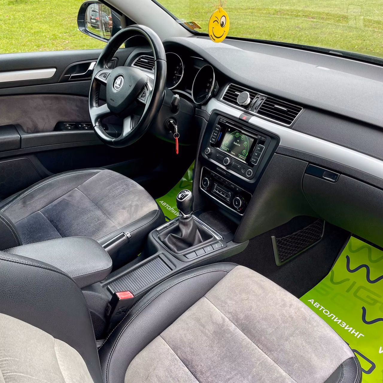 Skoda Superb фото 13