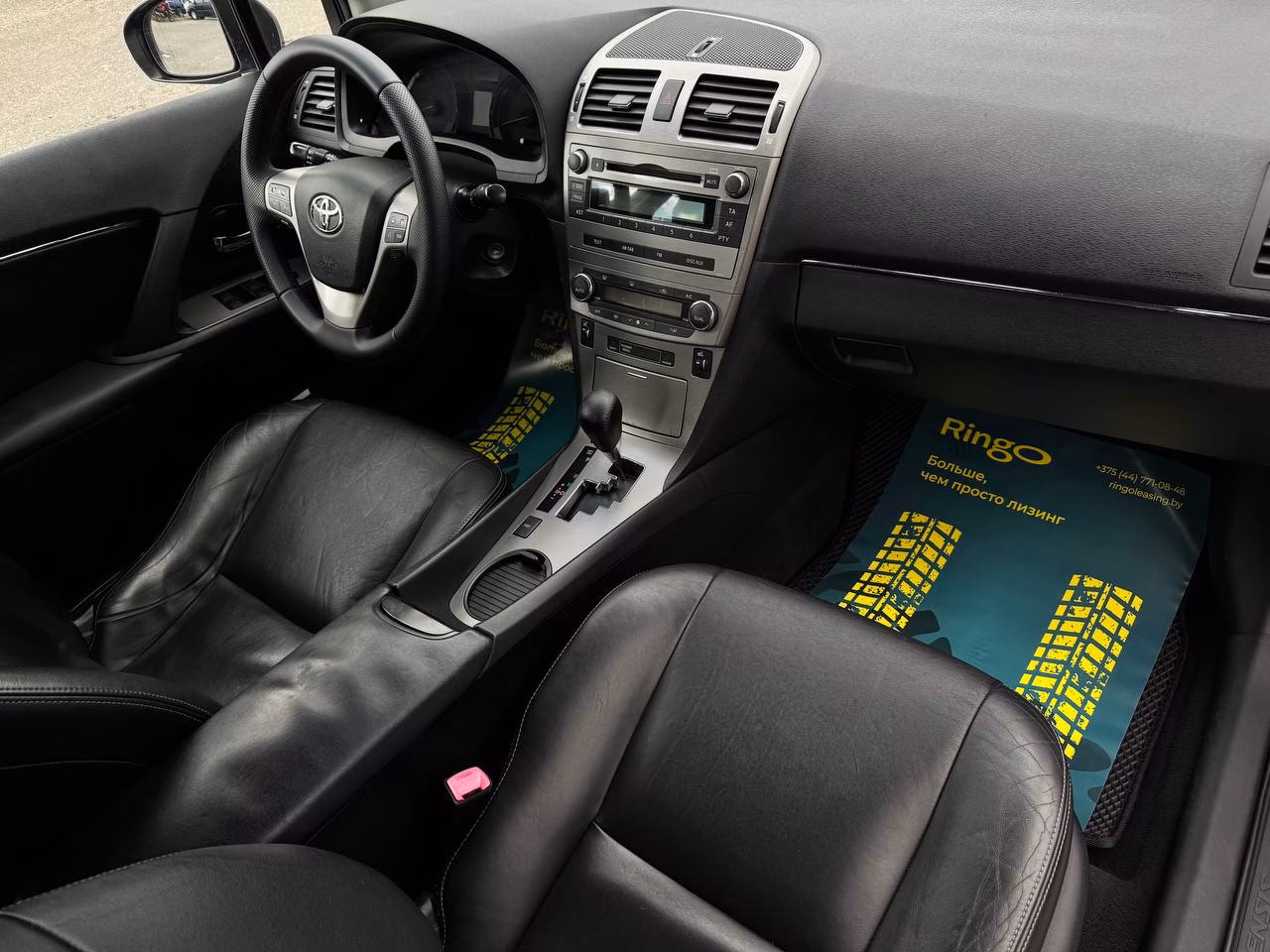 Toyota Avensis фото 20