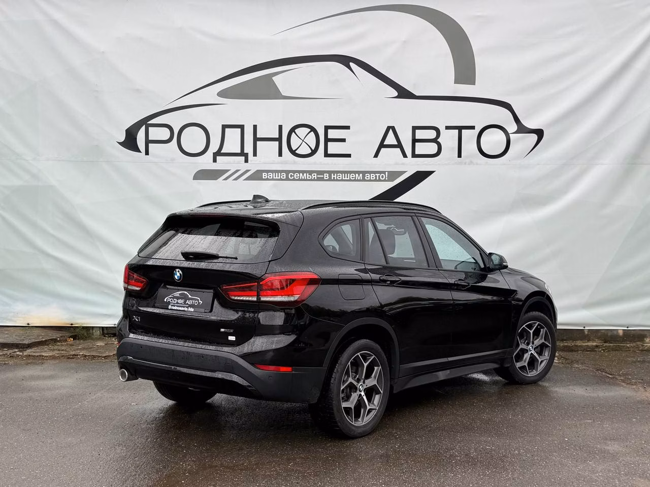 BMW X1 фото 6