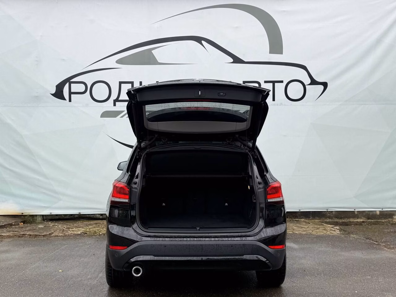 BMW X1 фото 7