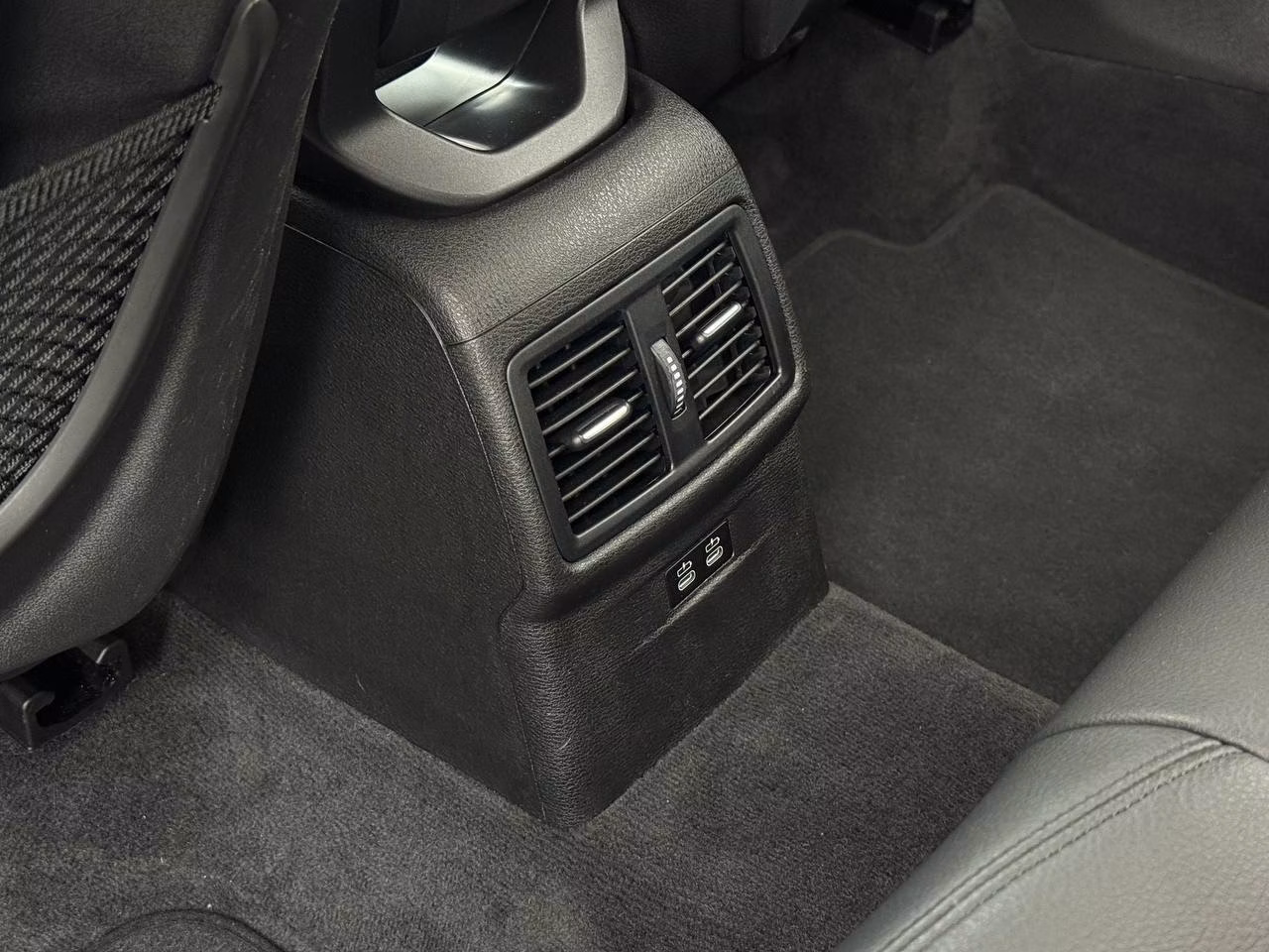 BMW X1 фото 15