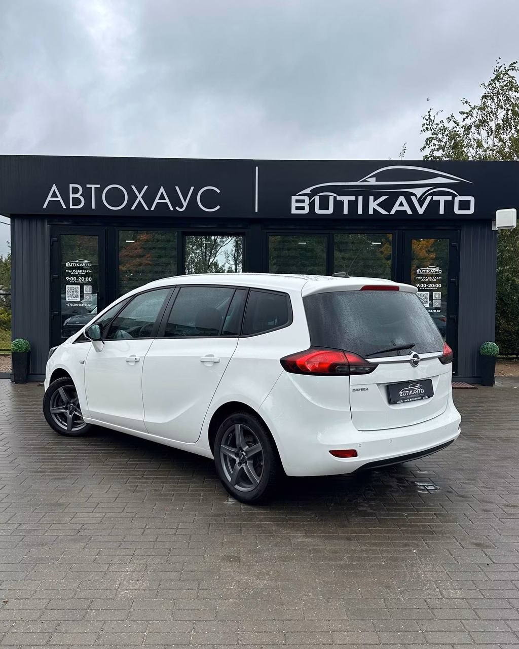 Opel Zafira фото 5