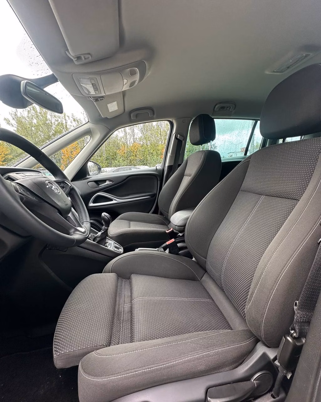 Opel Zafira фото 9