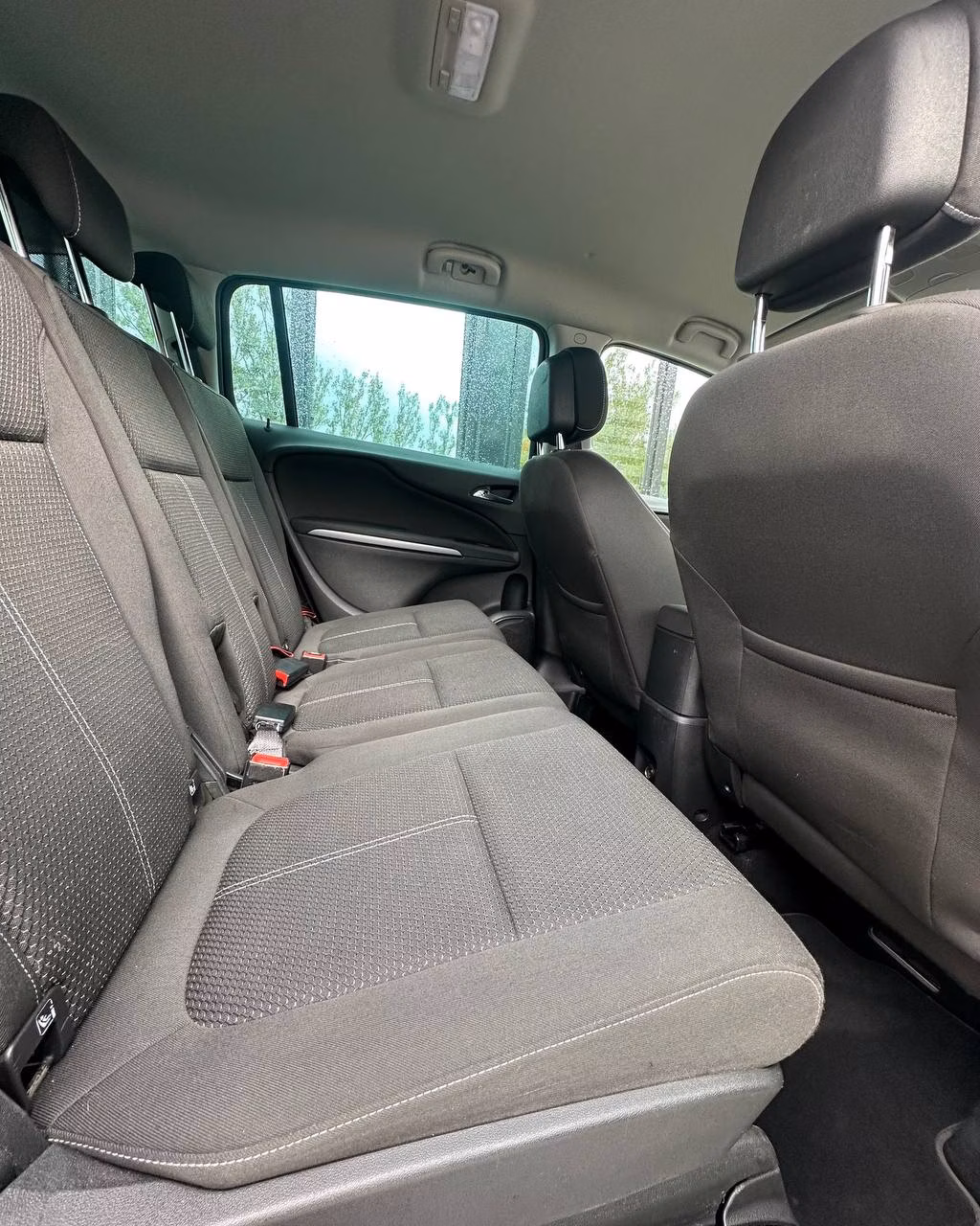 Opel Zafira фото 12