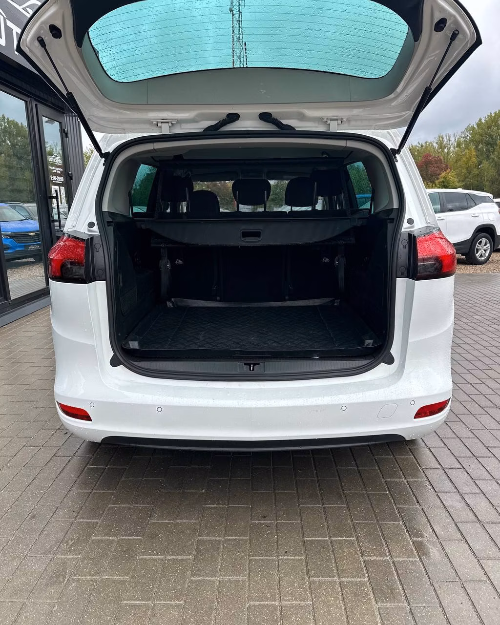 Opel Zafira фото 18