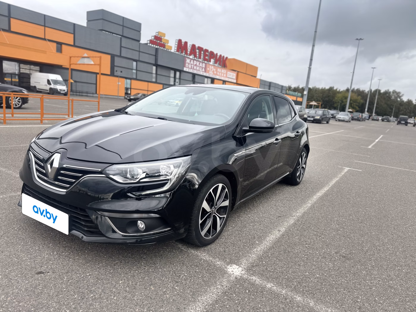 Renault Megane фото 2