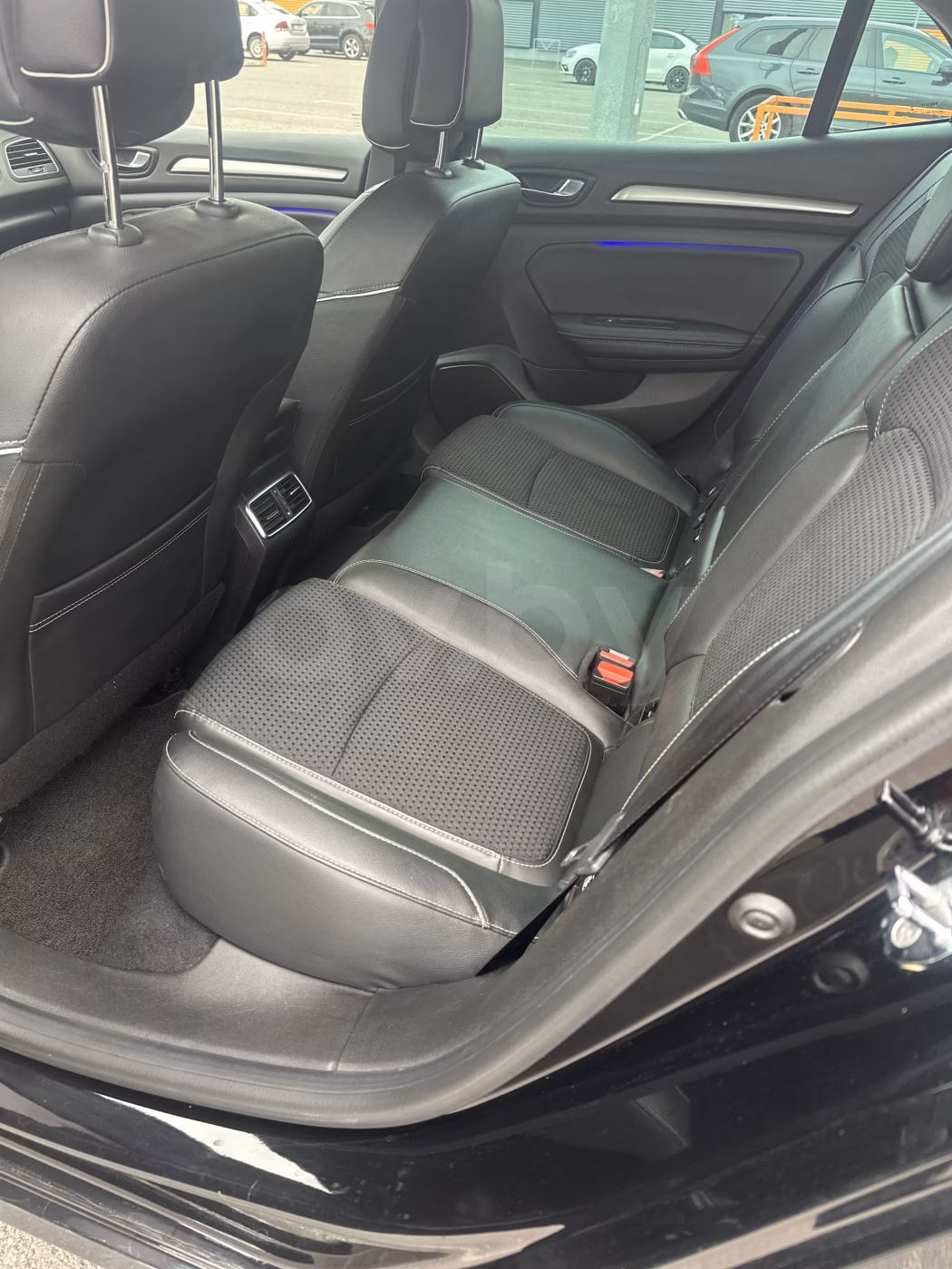 Renault Megane фото 9