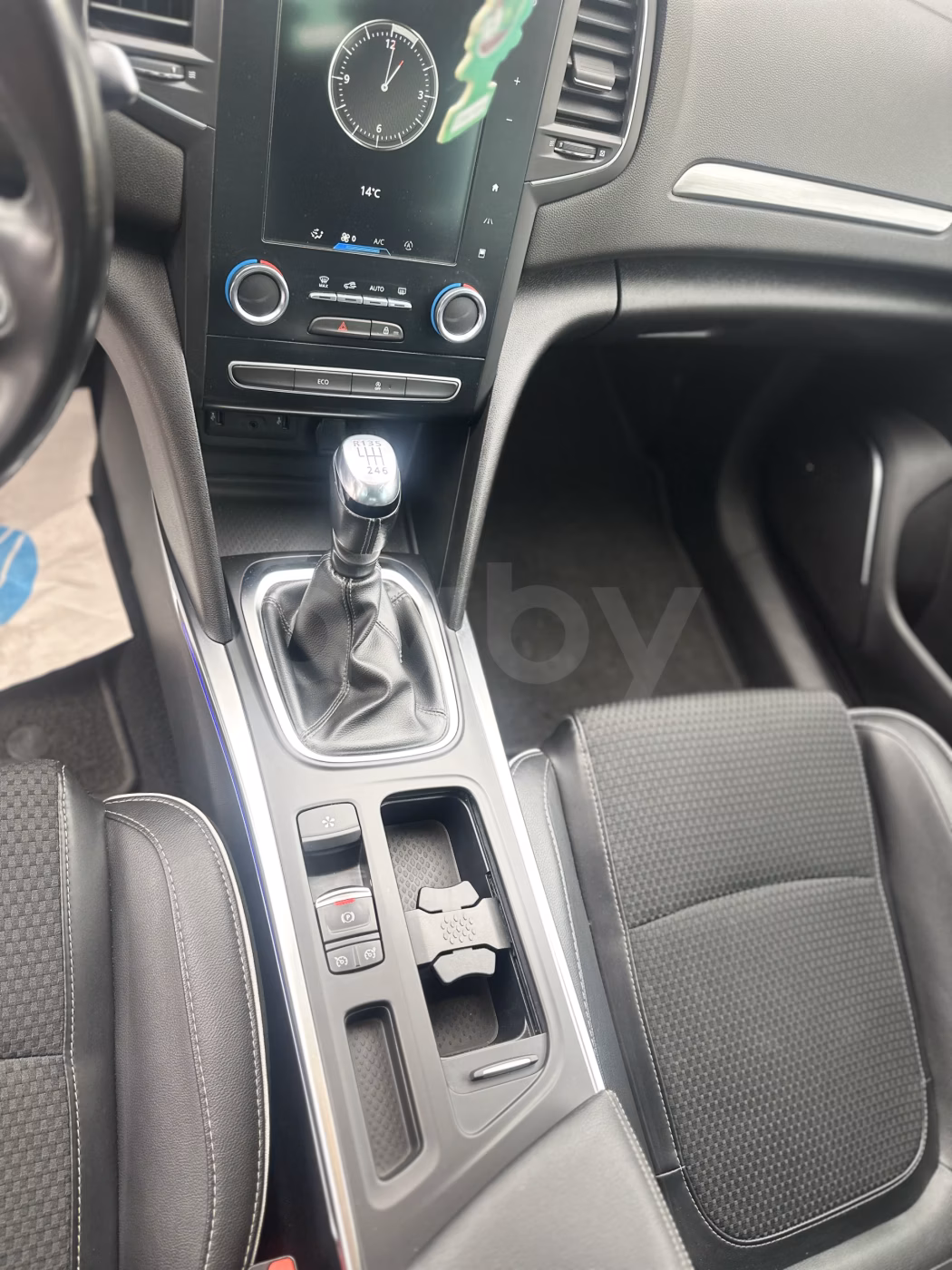 Renault Megane фото 12