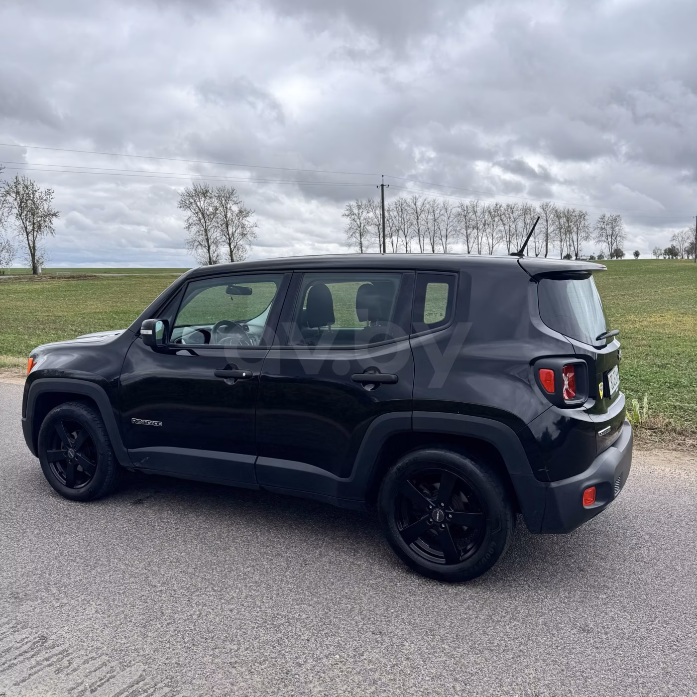 Jeep Renegade фото 9
