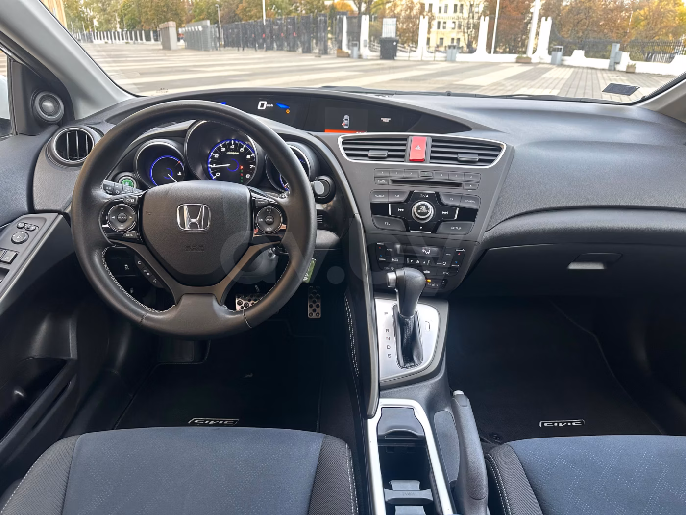 Honda Civic фото 9