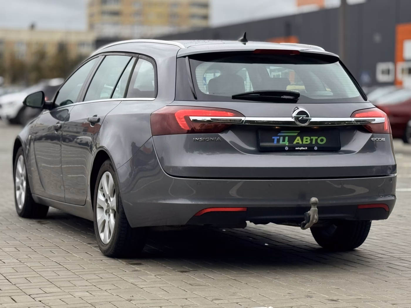 Opel Insignia фото 8