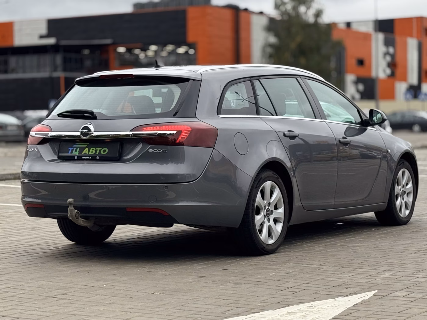Opel Insignia фото 11
