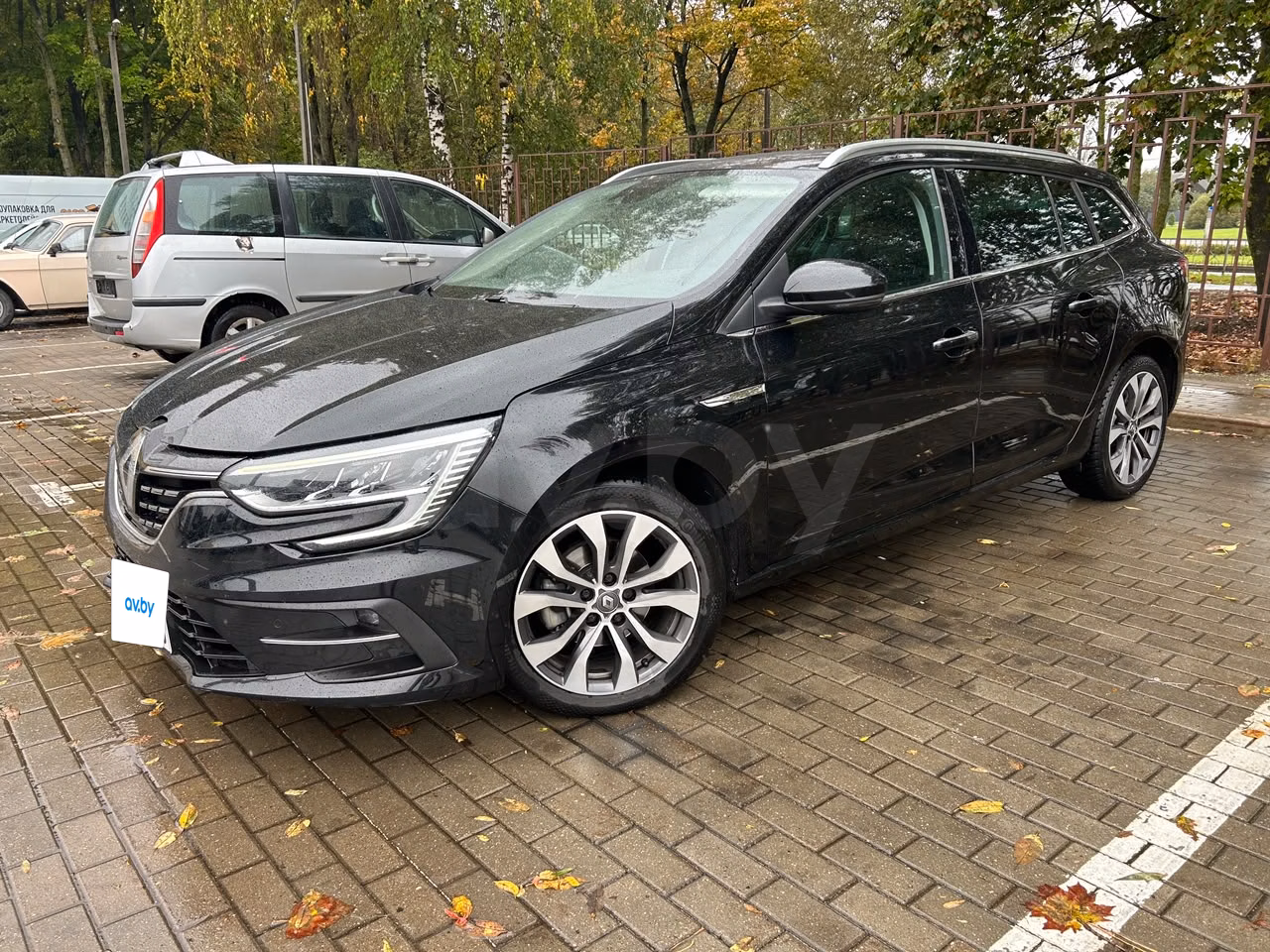 Renault Megane фото 10