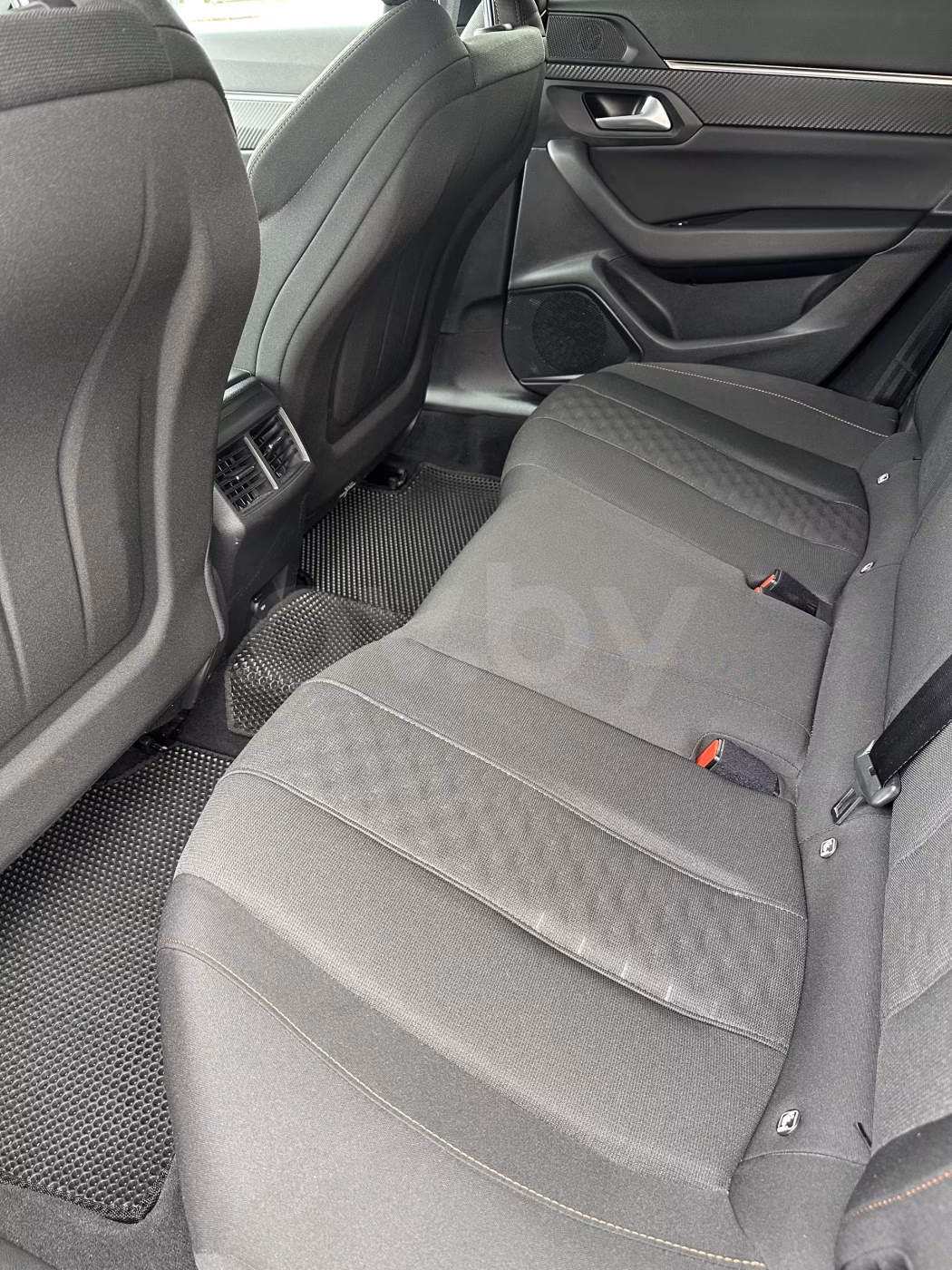 Peugeot 508 фото 6