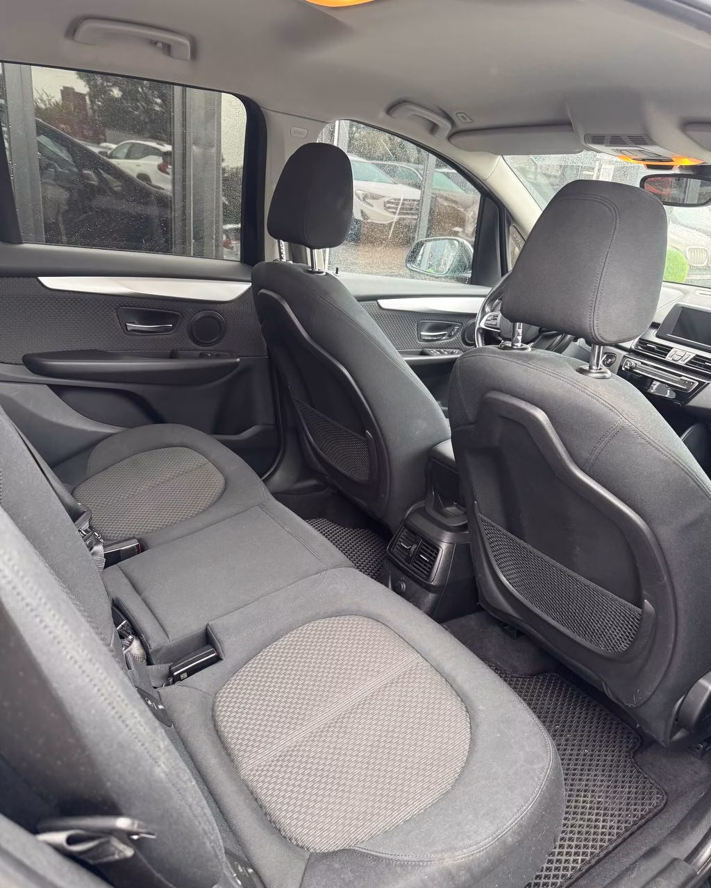 BMW 2 серия Active Tourer фото 13