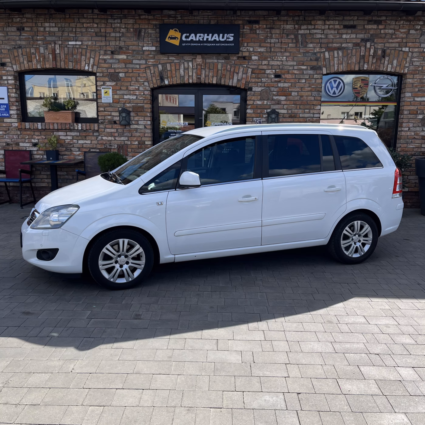 Opel Zafira фото 3