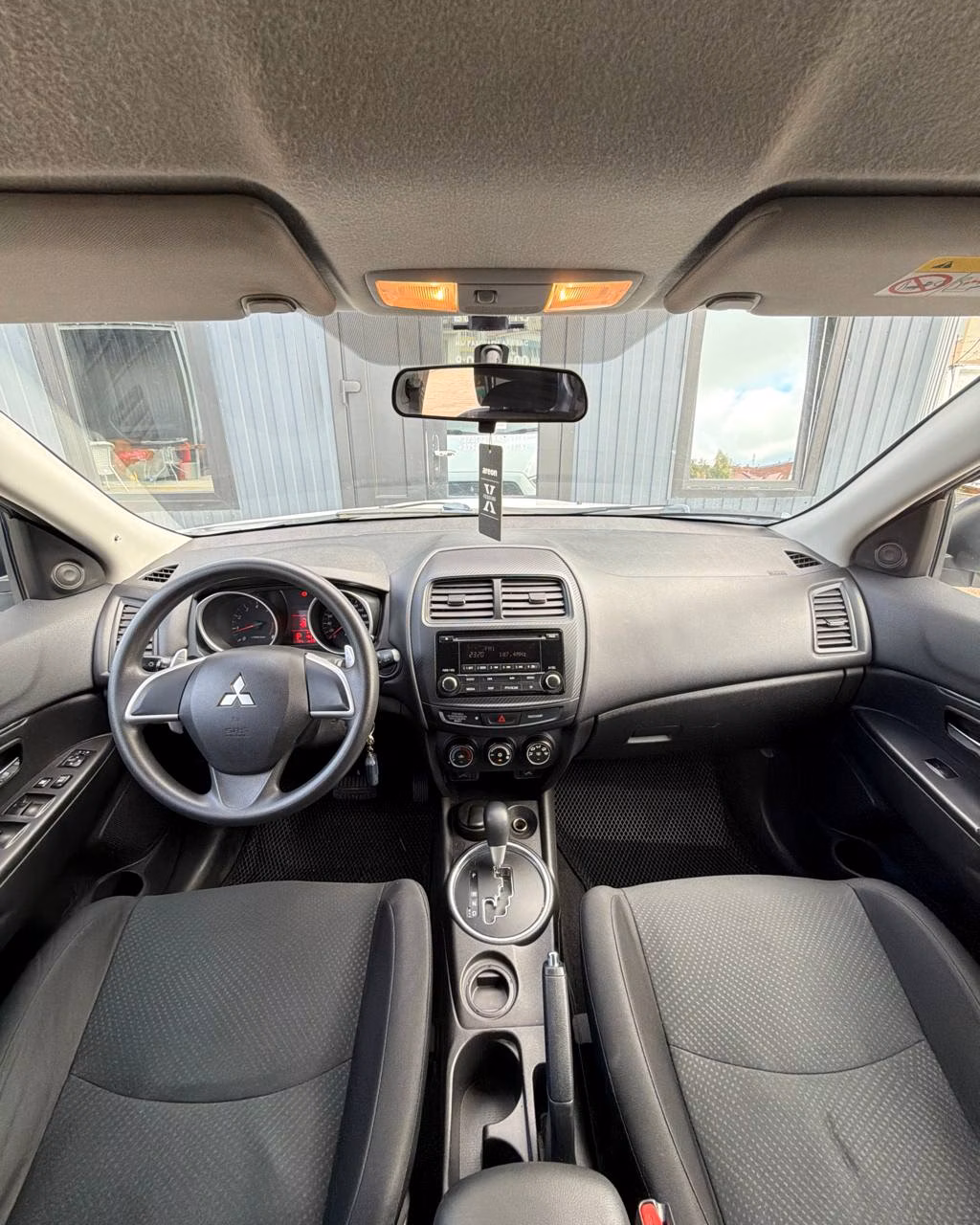 Mitsubishi ASX фото 11