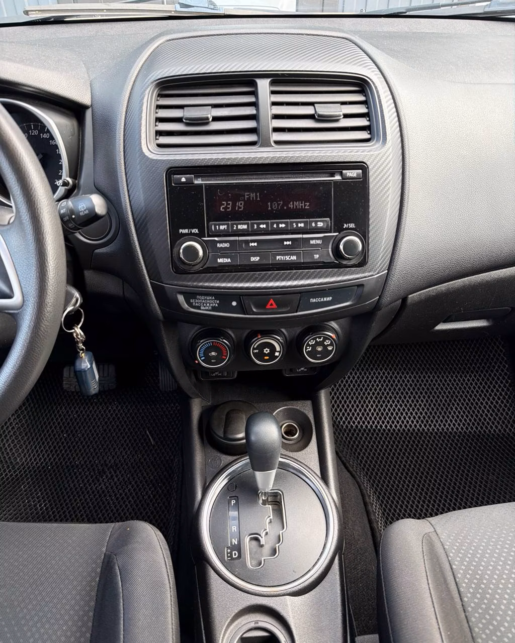 Mitsubishi ASX фото 13