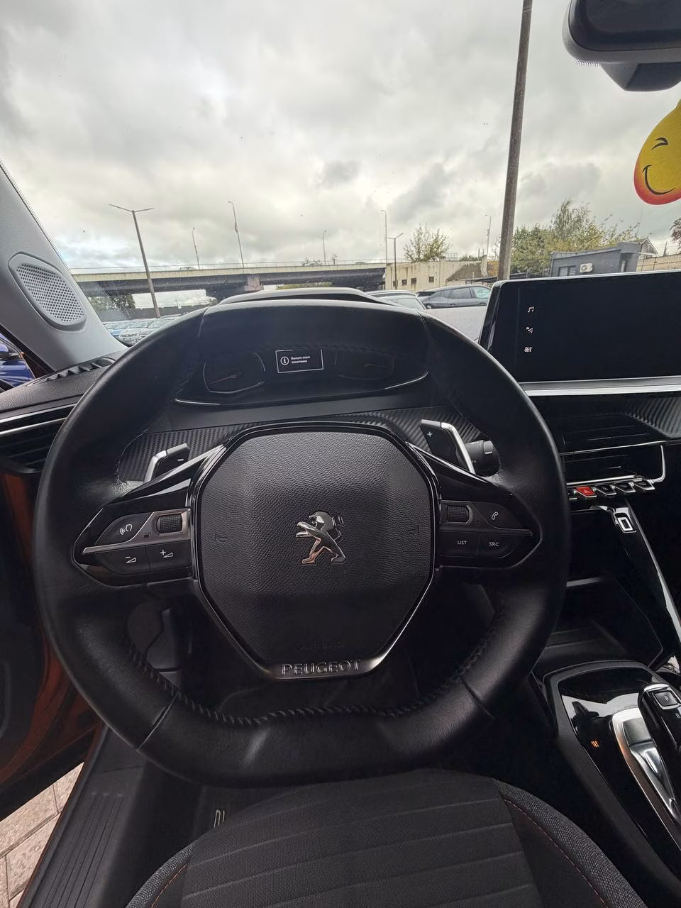 Peugeot 2008 фото 14