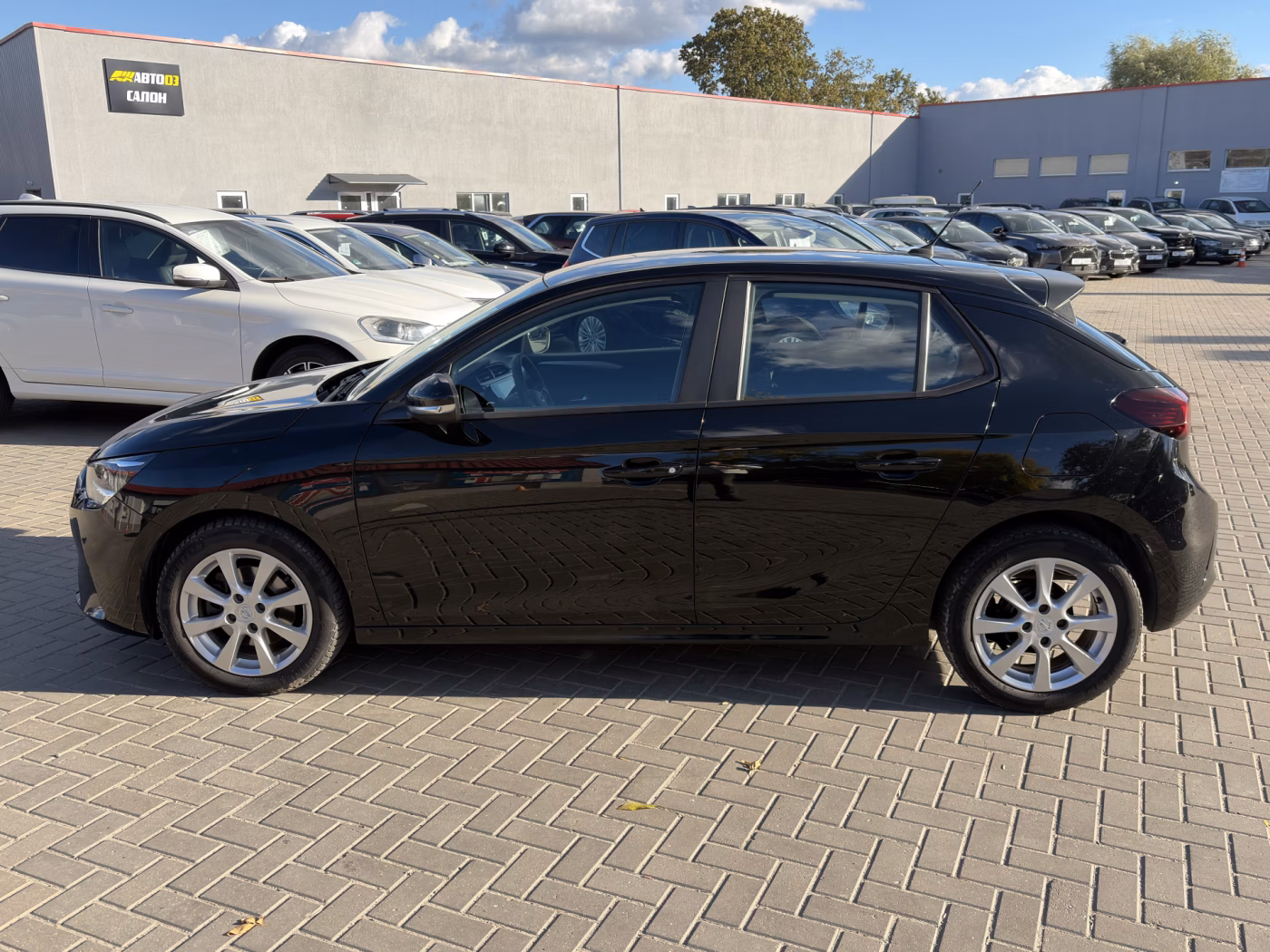 Opel Corsa фото 6