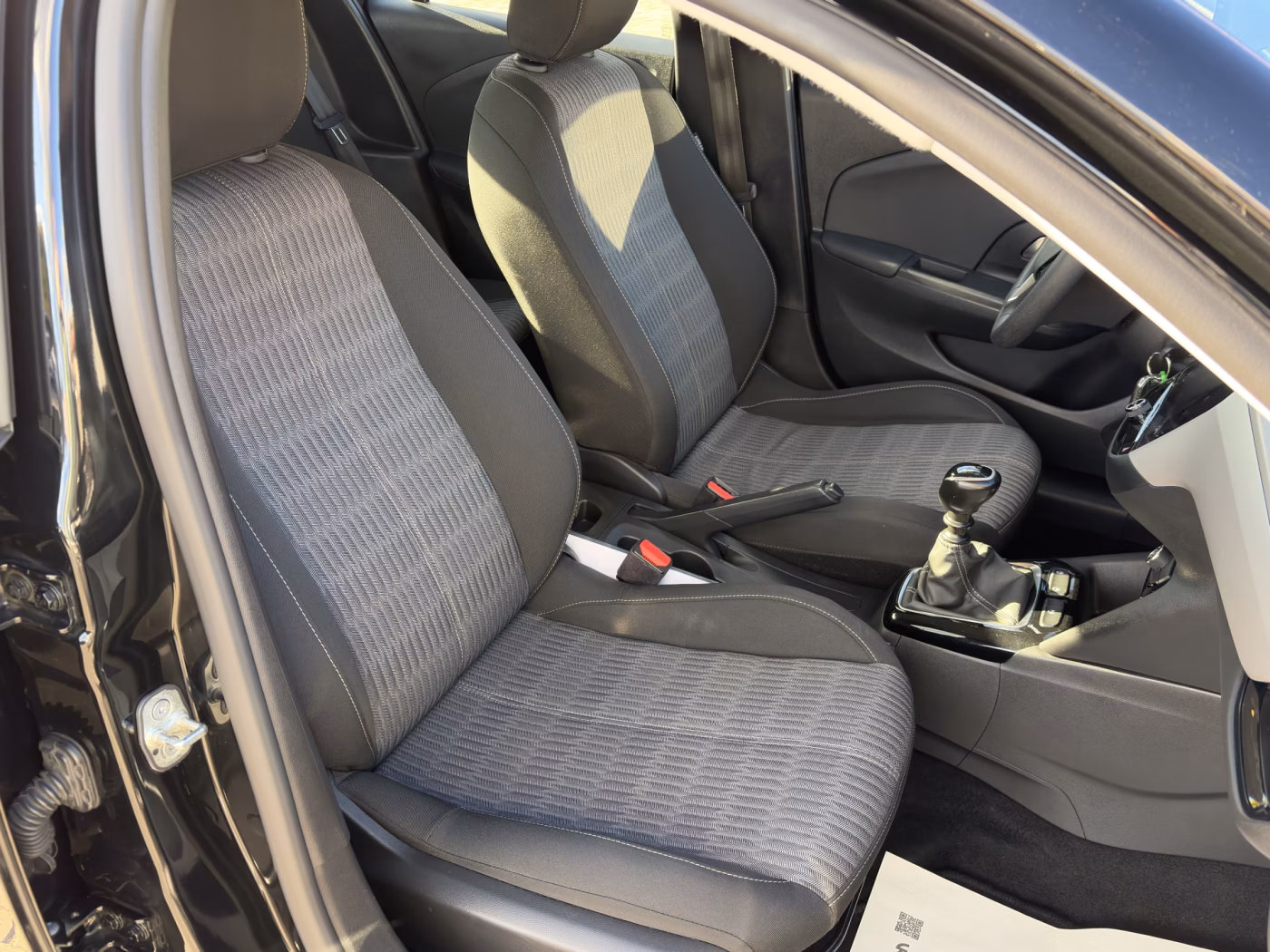 Opel Corsa фото 12