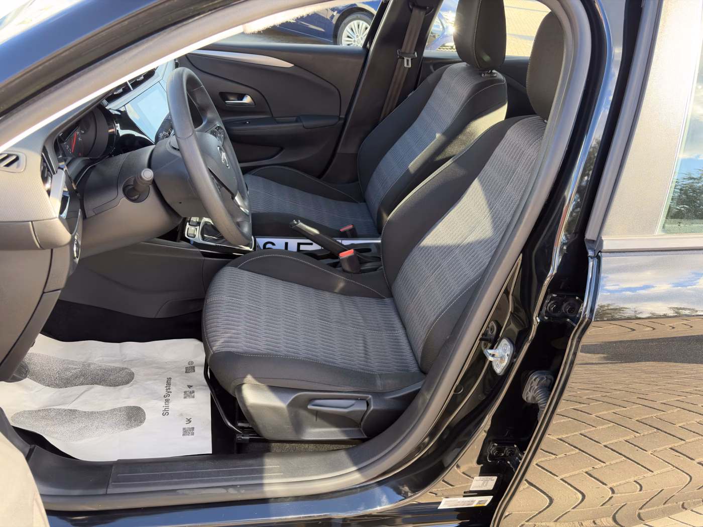 Opel Corsa фото 20