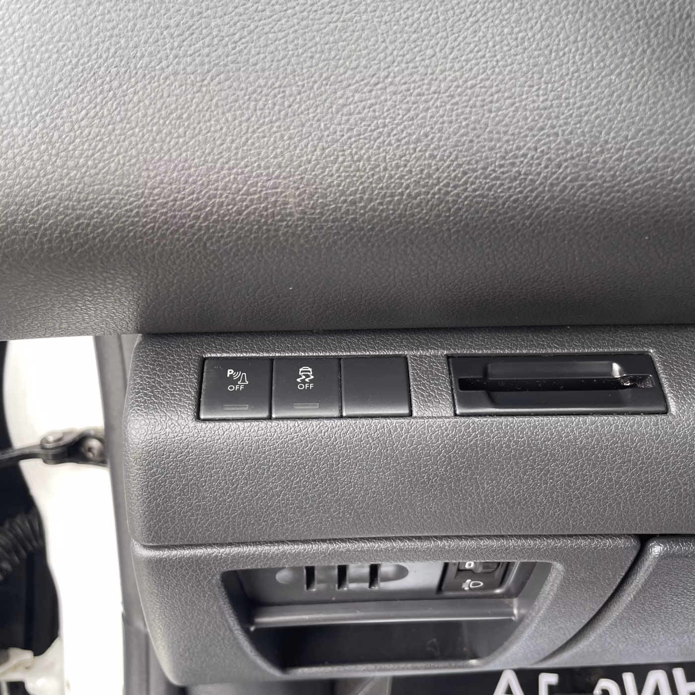 Peugeot 5008 фото 12