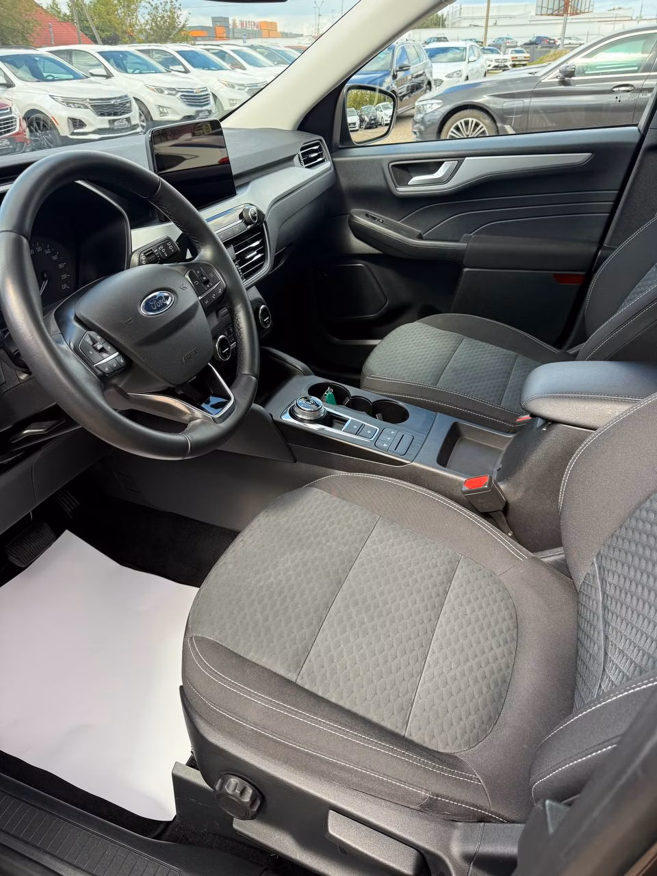 Ford Kuga фото 9