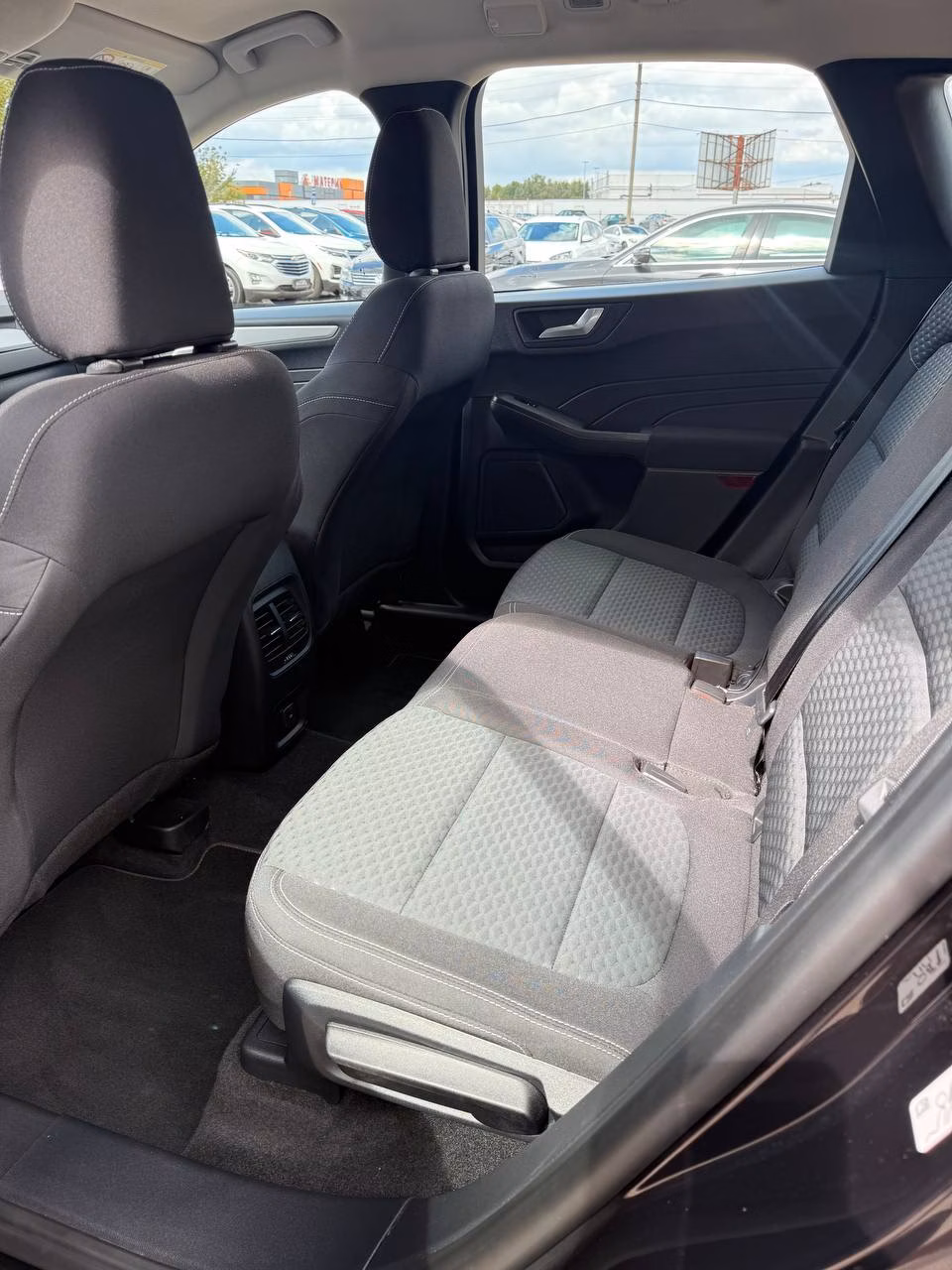 Ford Kuga фото 10