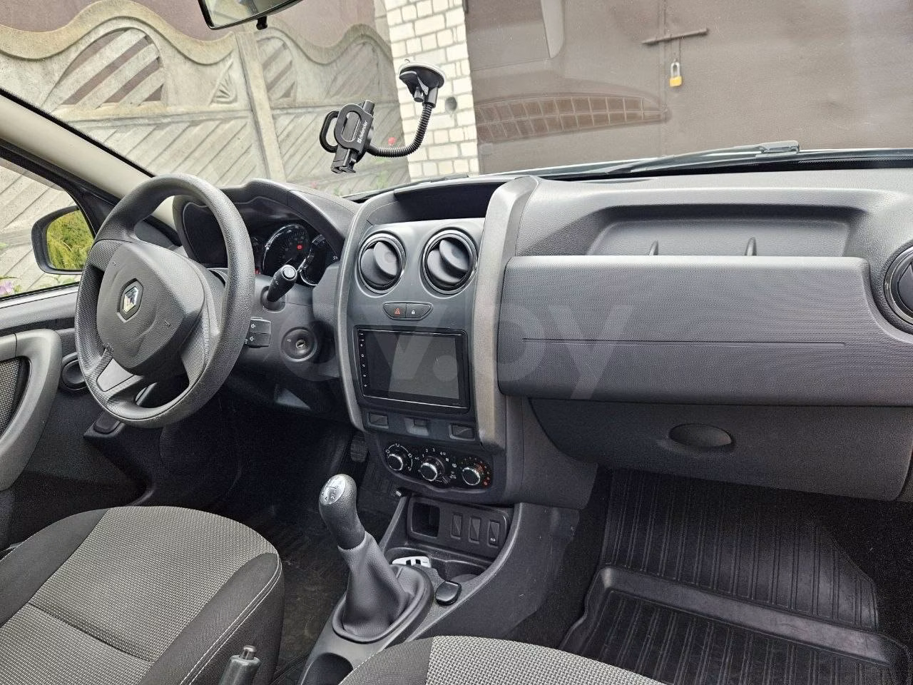 Renault Duster фото 9