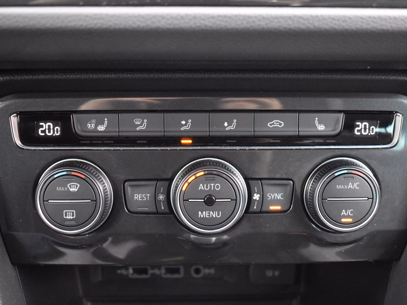 Volkswagen Tiguan фото 19