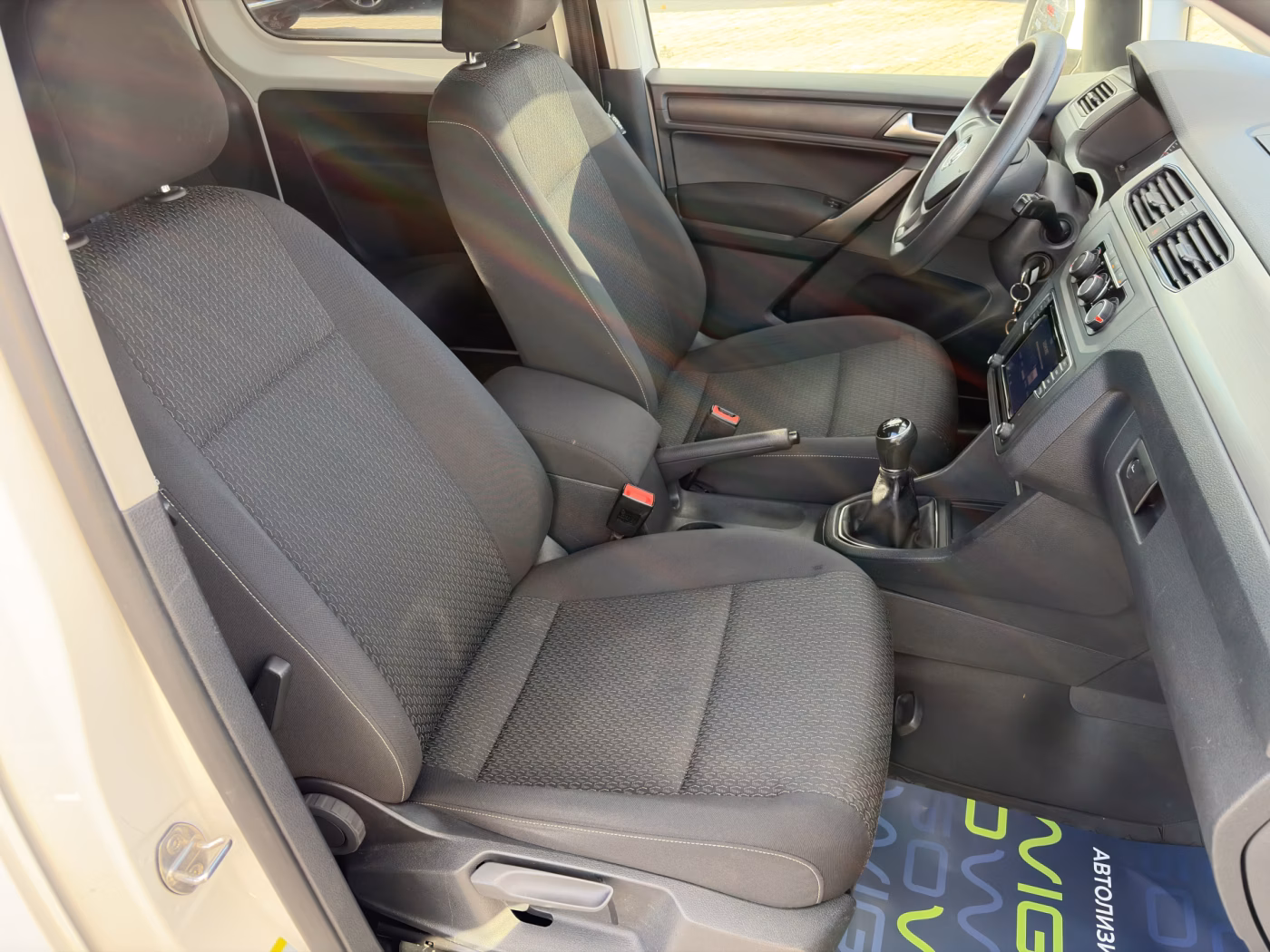 Volkswagen Caddy фото 10