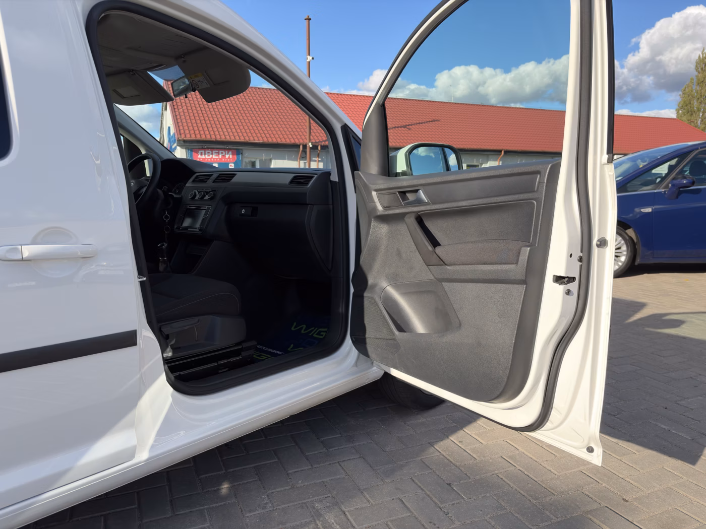 Volkswagen Caddy фото 11