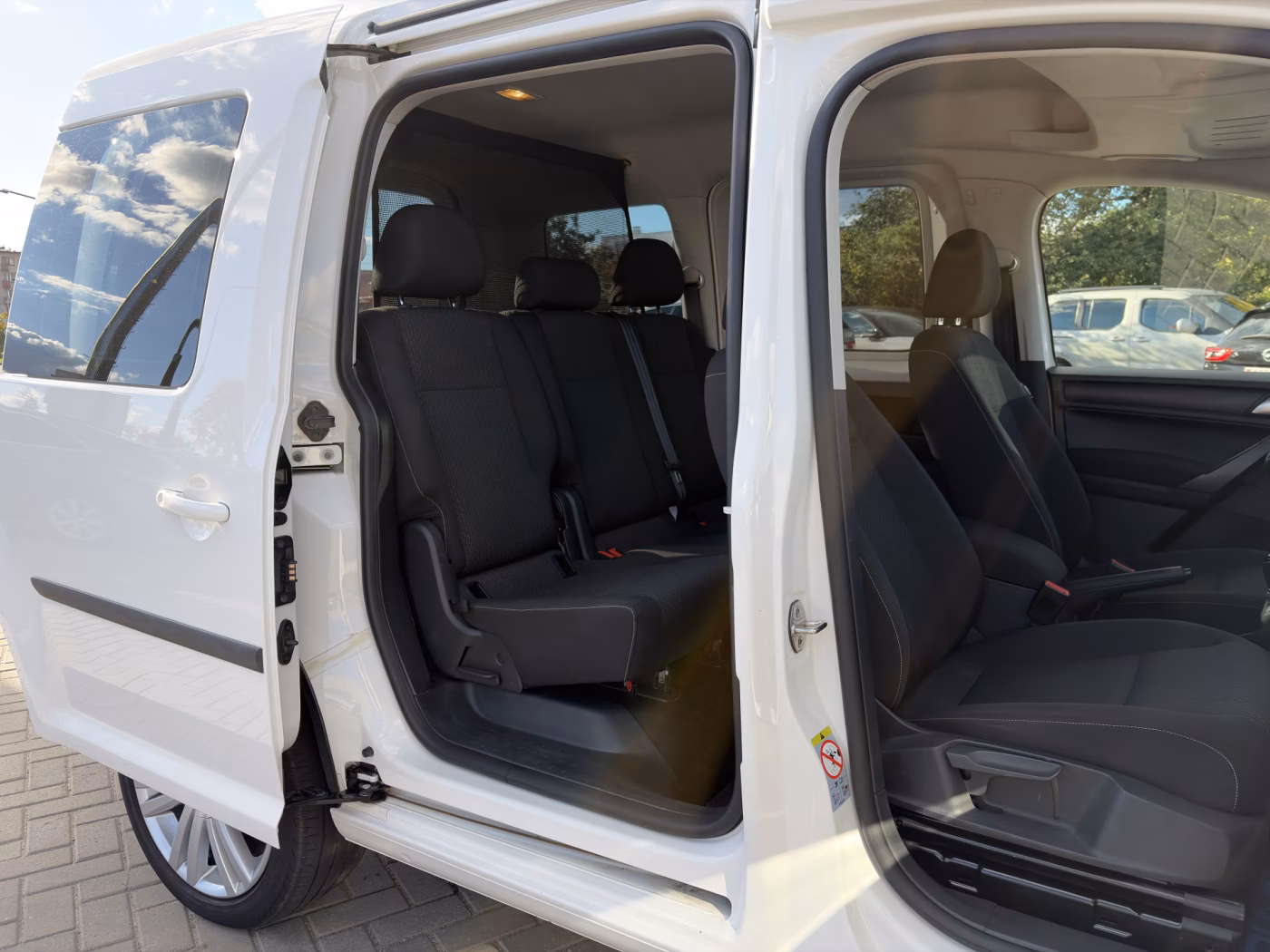 Volkswagen Caddy фото 14