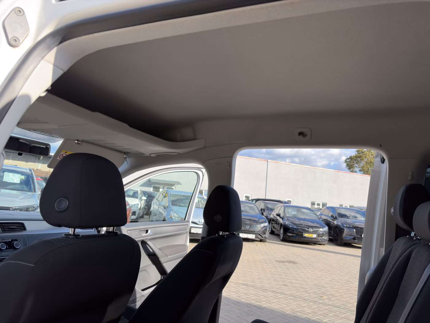 Volkswagen Caddy фото 15