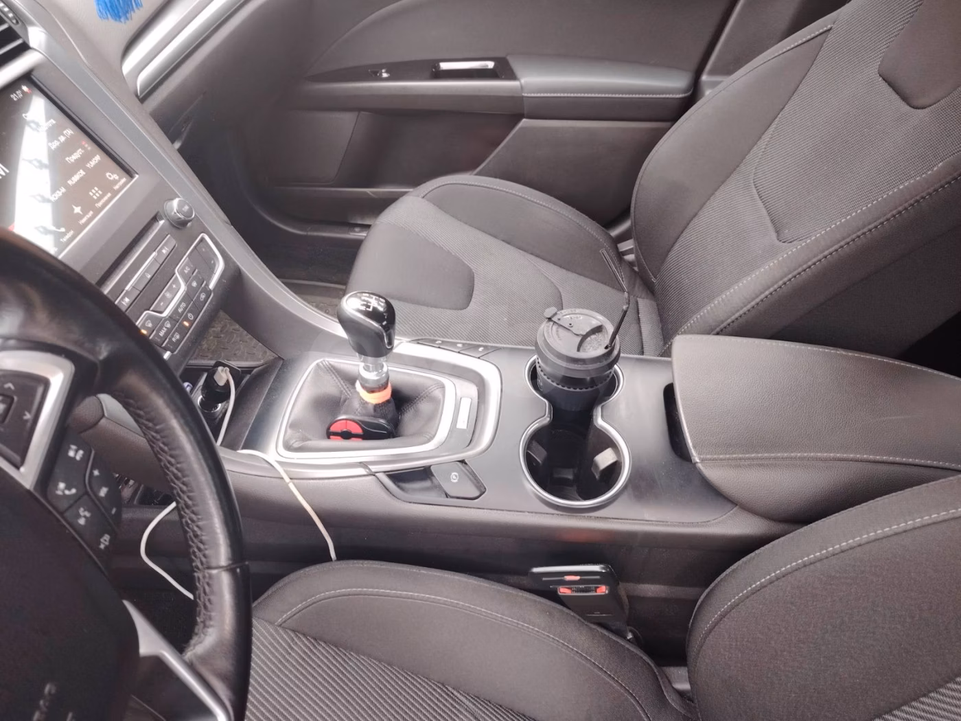 Ford Mondeo фото 9
