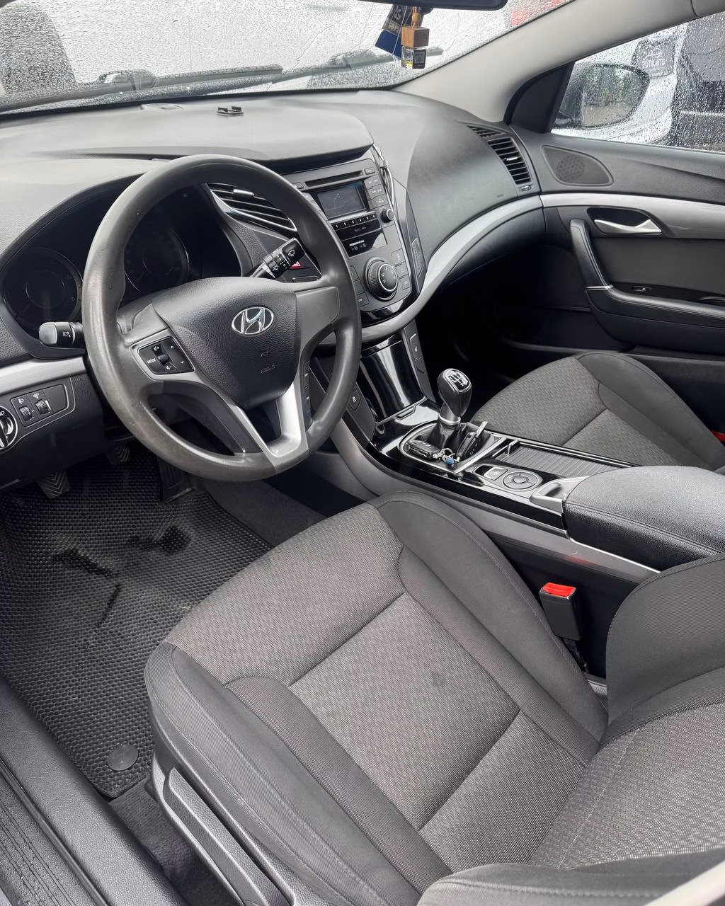 Hyundai i40 фото 10