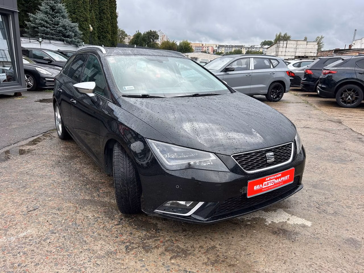 SEAT Leon фото 2