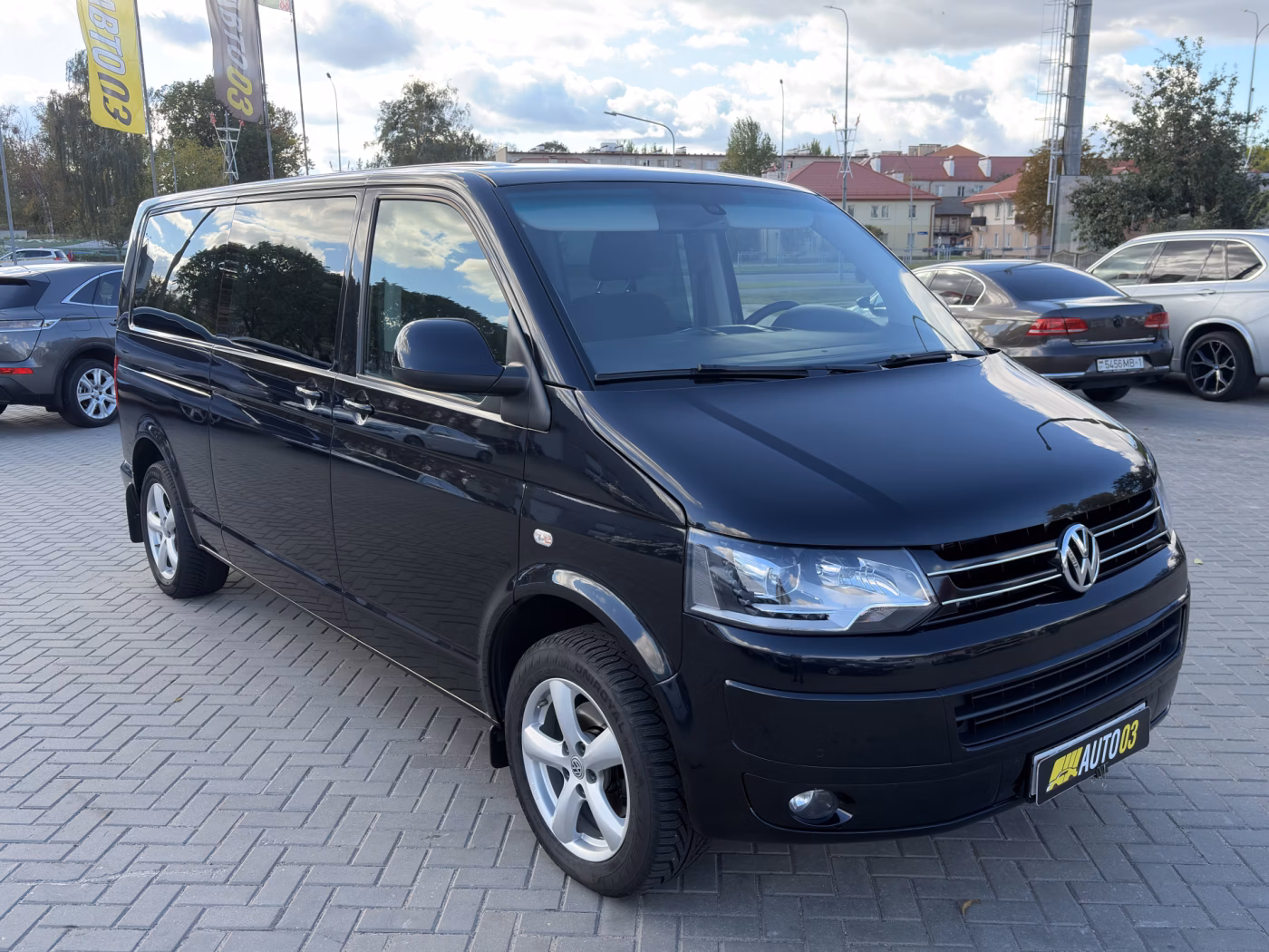Volkswagen Caravelle фото 4