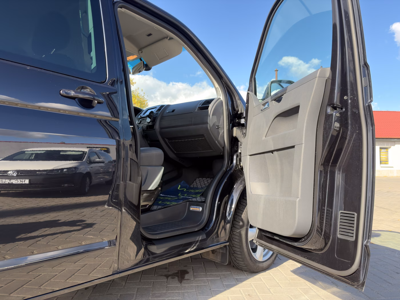 Volkswagen Caravelle фото 11