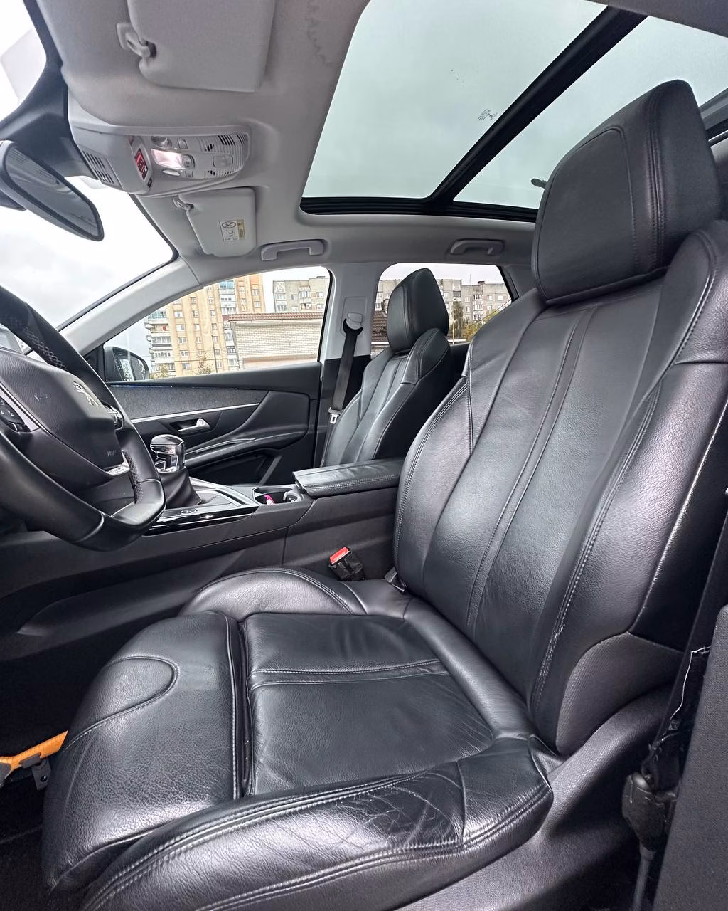 Peugeot 3008 фото 9