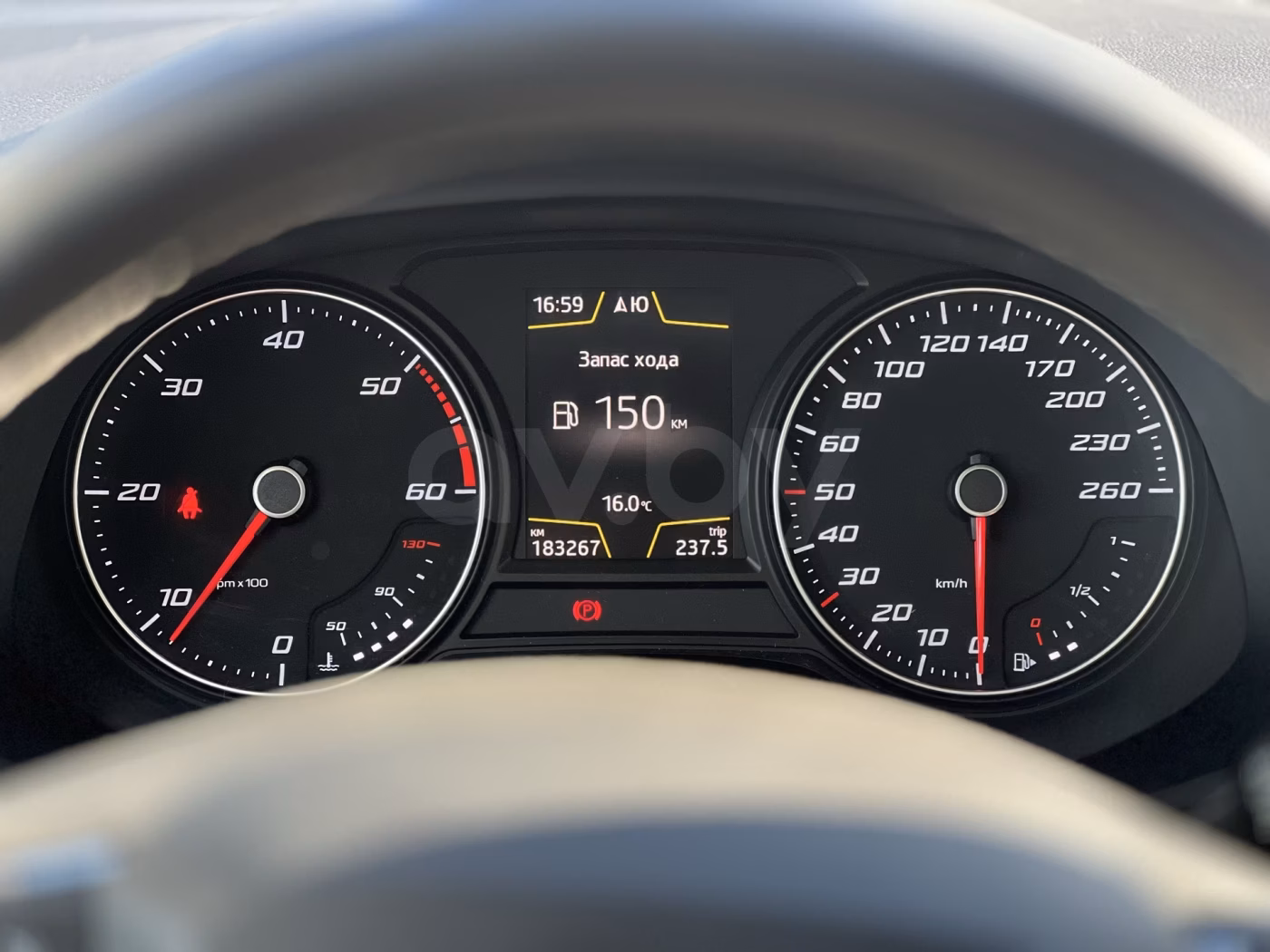 SEAT Leon фото 7