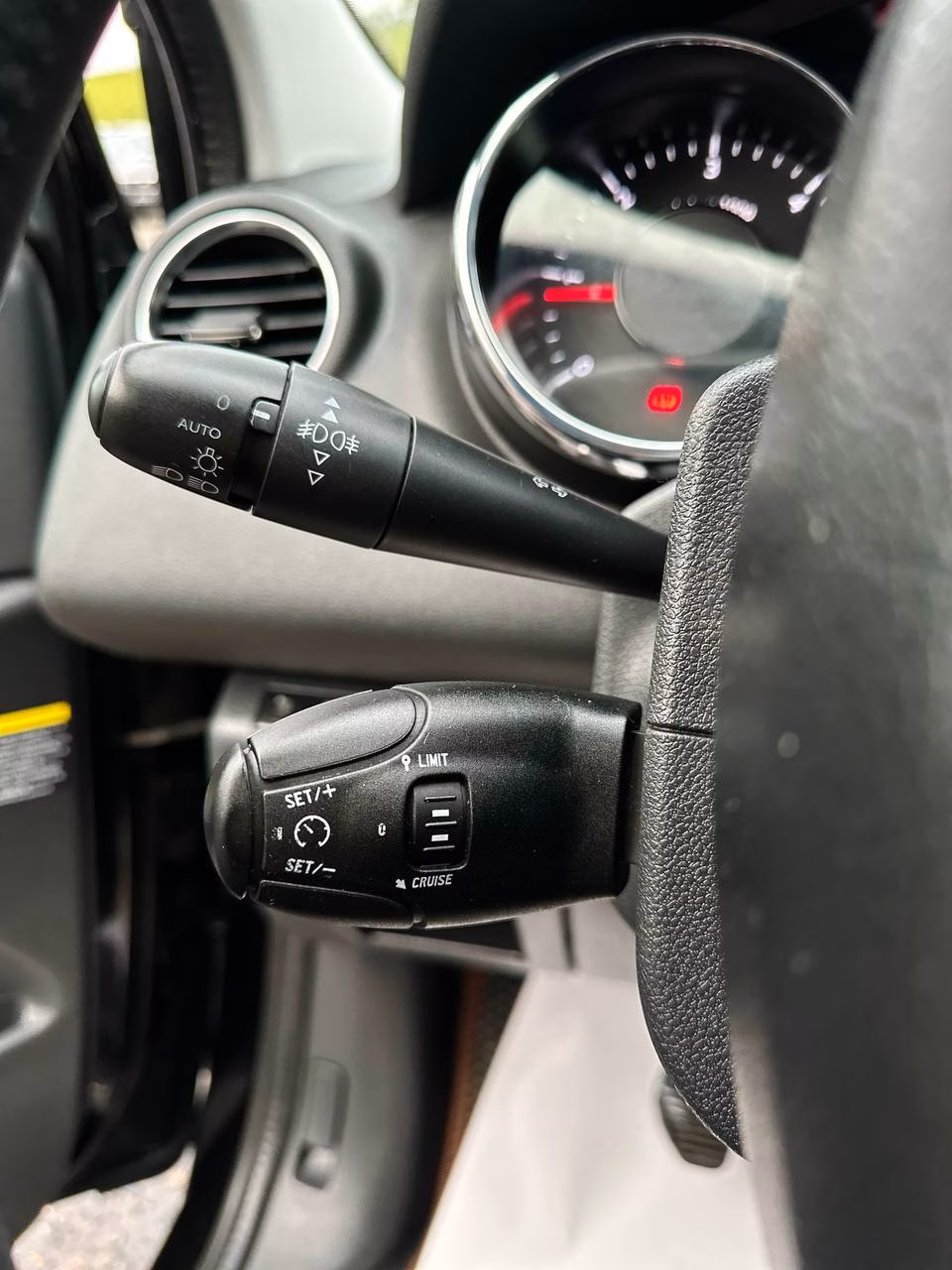 Peugeot 5008 фото 19