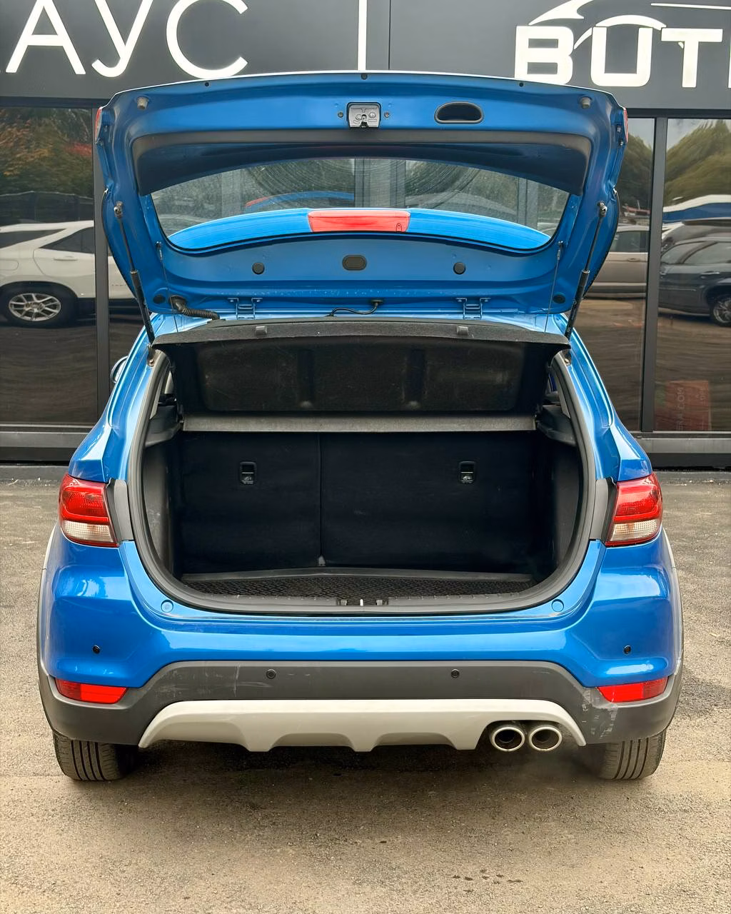 Kia Rio X (X-Line) фото 12