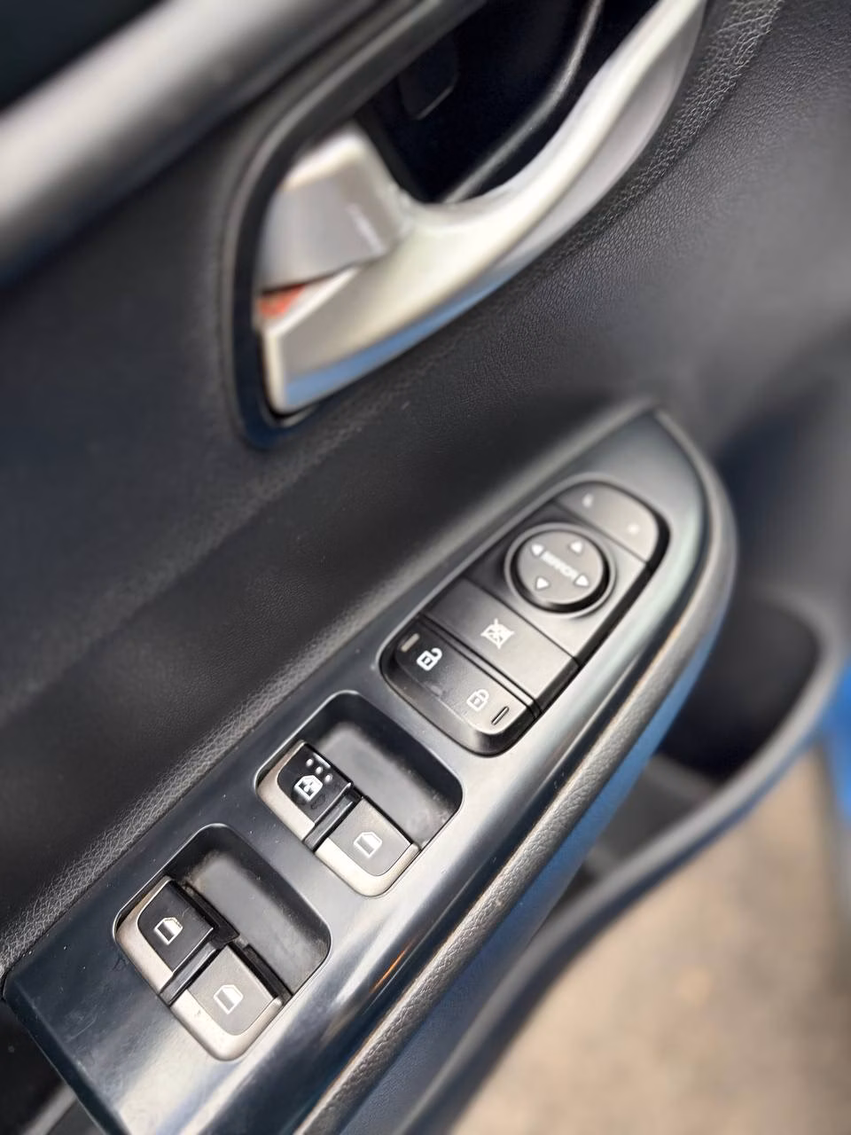 Kia Rio X (X-Line) фото 18