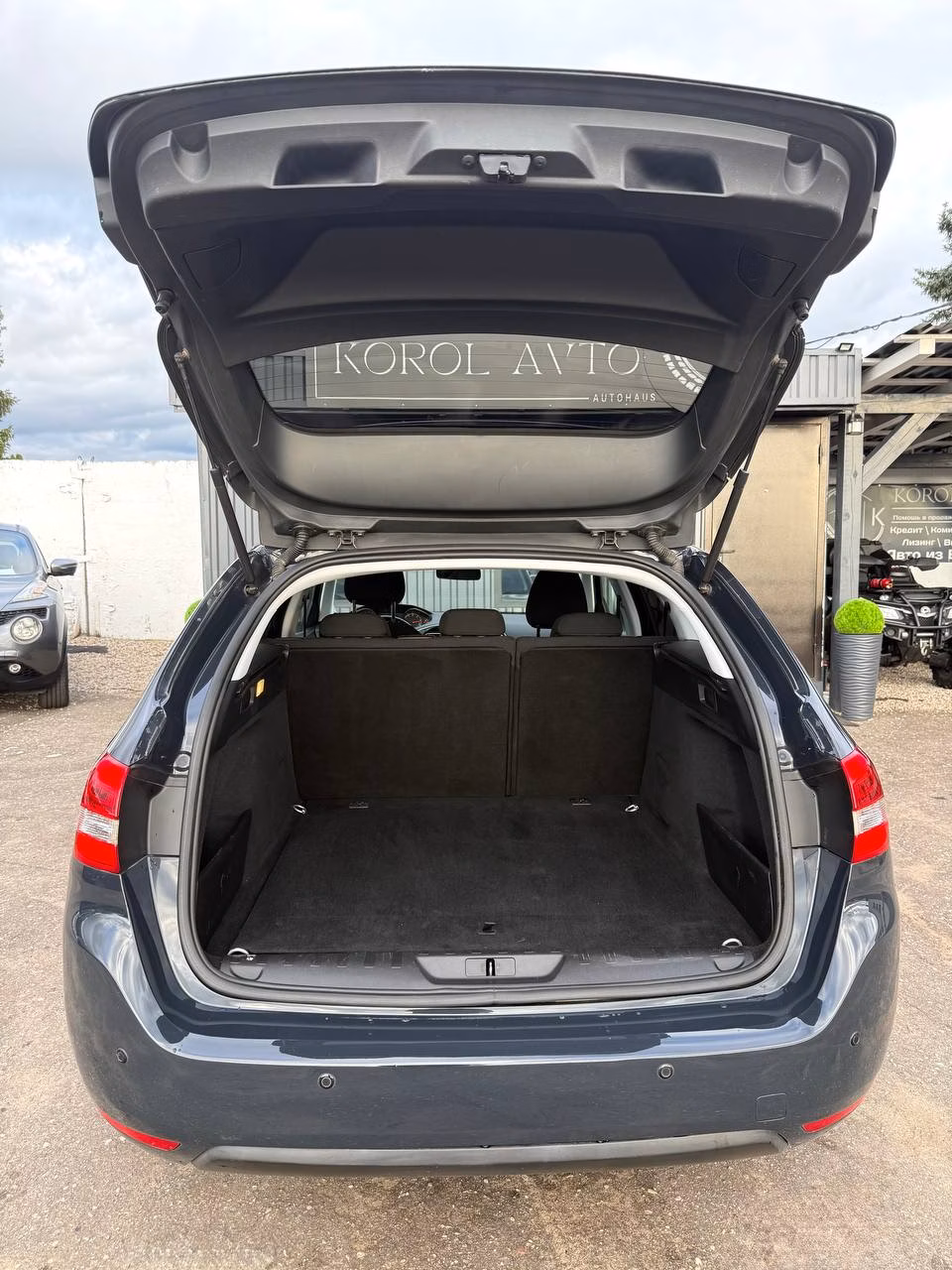 Peugeot 308 фото 11