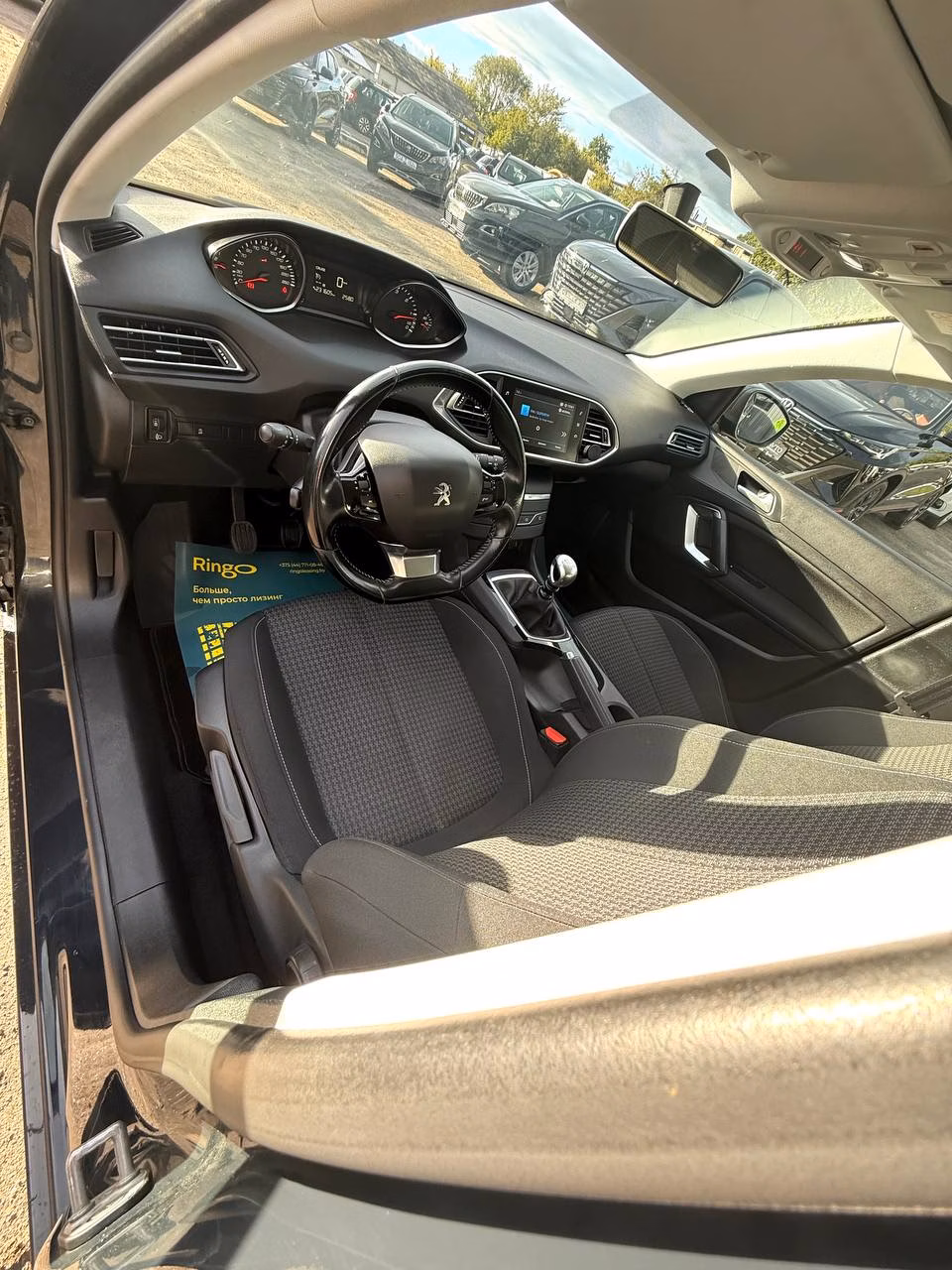 Peugeot 308 фото 14