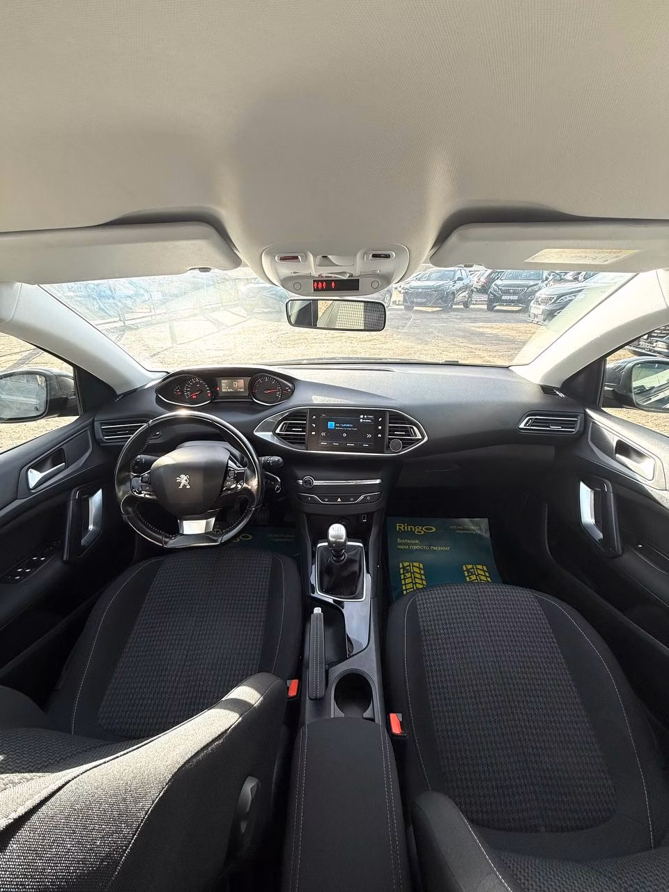 Peugeot 308 фото 16